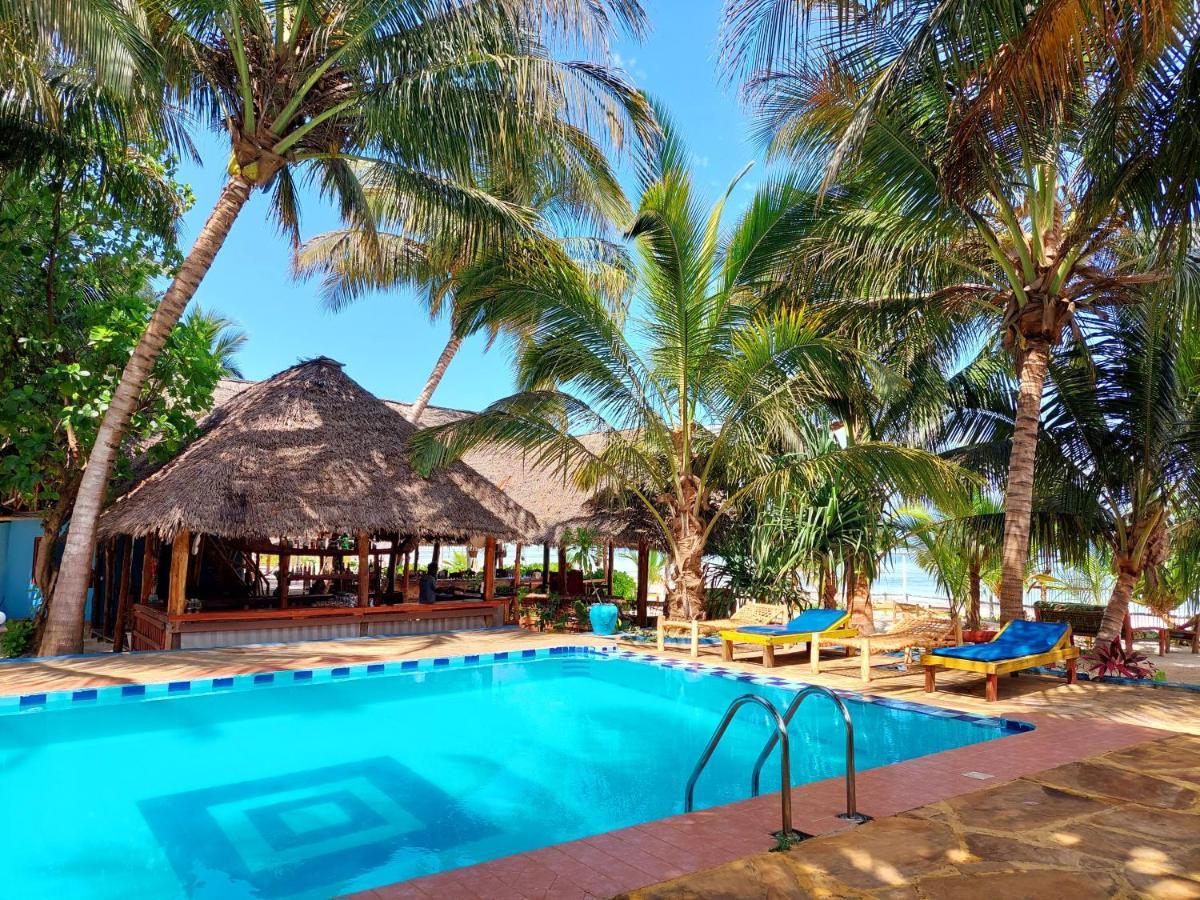 Santa Maria Coral Park Hotel พองเว ภายนอก รูปภาพ